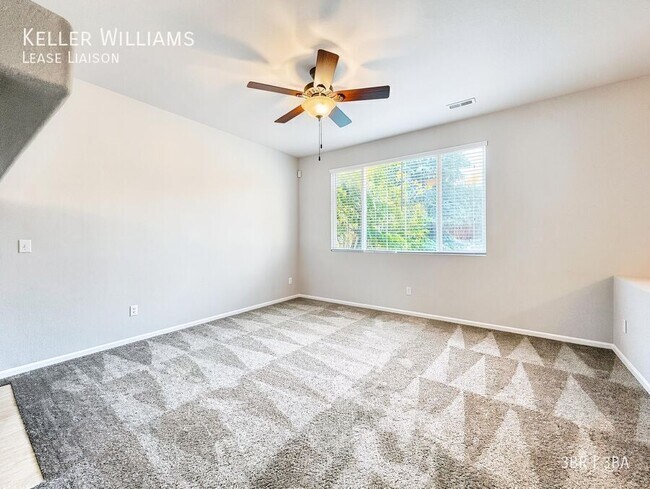 Building Photo - 6458 Showhorse Ct
