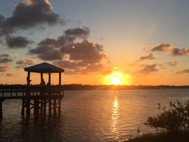 Building Photo - 34 Morning Star Ave