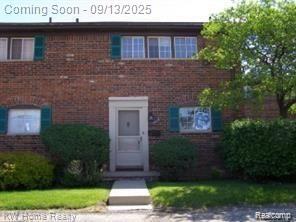 Building Photo - 19609 W 12 Mile Rd
