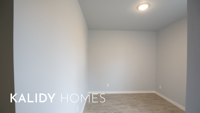 Building Photo - 307 Kirks Holw