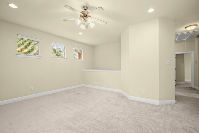 Building Photo - 6708 Menchaca Rd