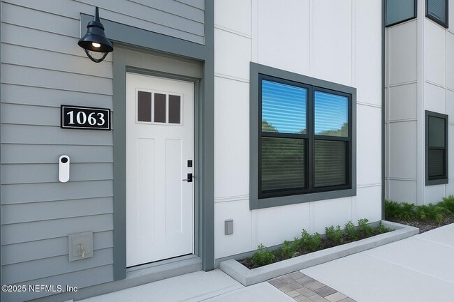 Building Photo - 1063 Farwell St