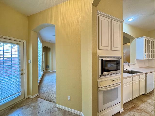 Building Photo - 1422 Constellation Dr