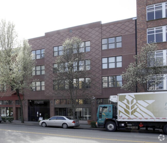Building Photo - Pomeroy
