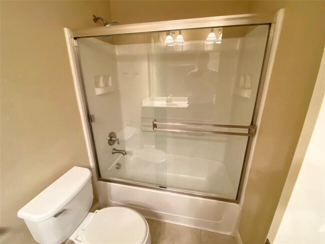 Building Photo - 4526 Brant Crossing Dr