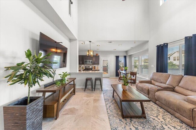 Building Photo - 6110 Principale Dr