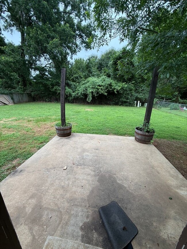 Building Photo - 1309 Grand Oak Dr