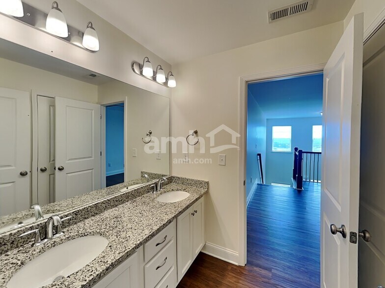 Building Photo - 416 Ward Farm Dr