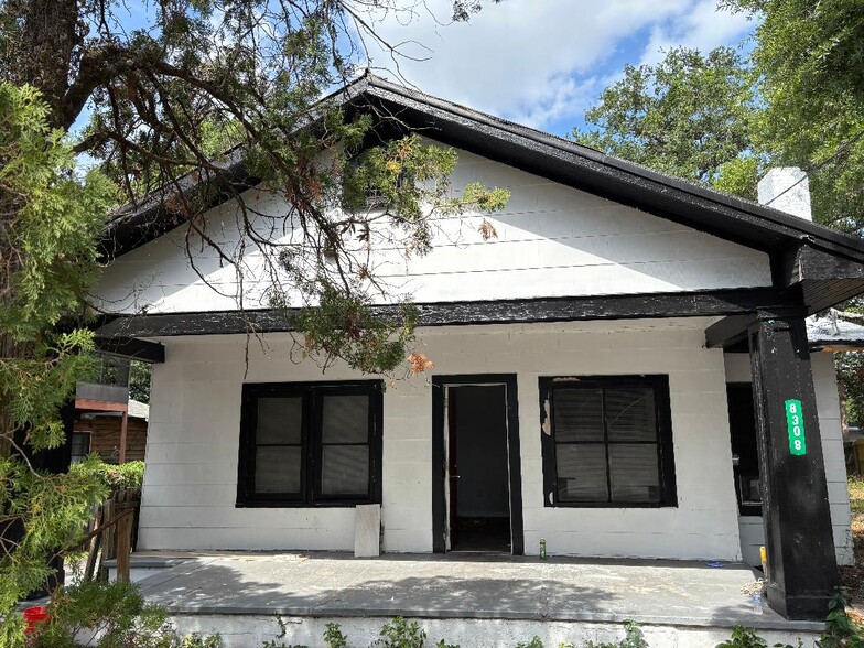 Primary Photo - 8308 N 11th St