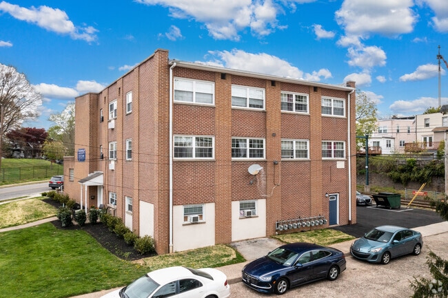 Building Photo - Cheswold Apartments in Drexel Hill