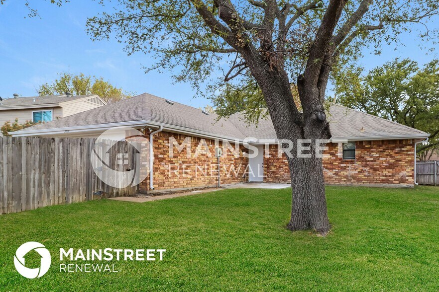 Building Photo - 2517 Dove Creek Ln