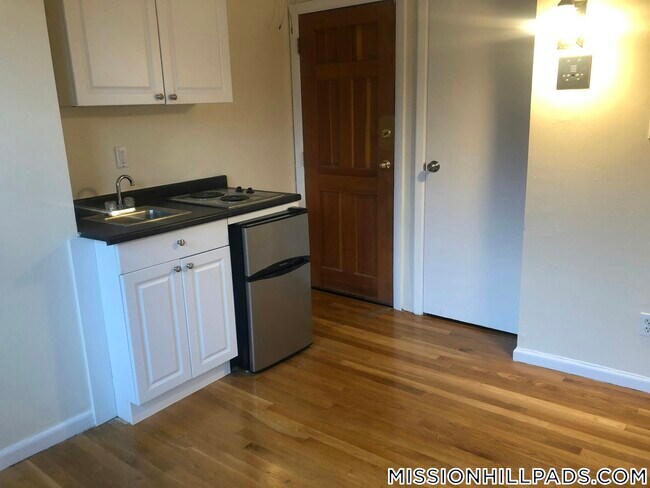 Building Photo - 51 S Huntington Ave