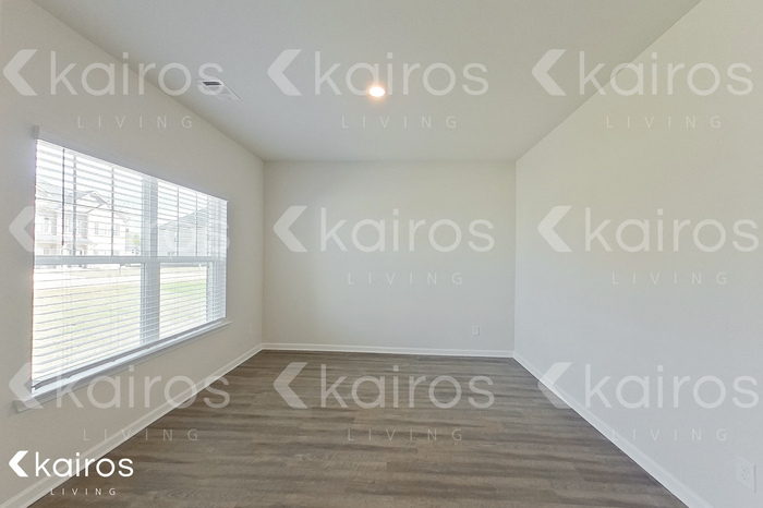 Building Photo - 3452 Bridgewood Dr