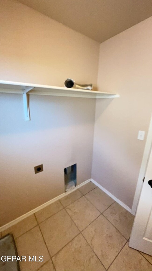 Building Photo - 14677 Holsteiner Ct