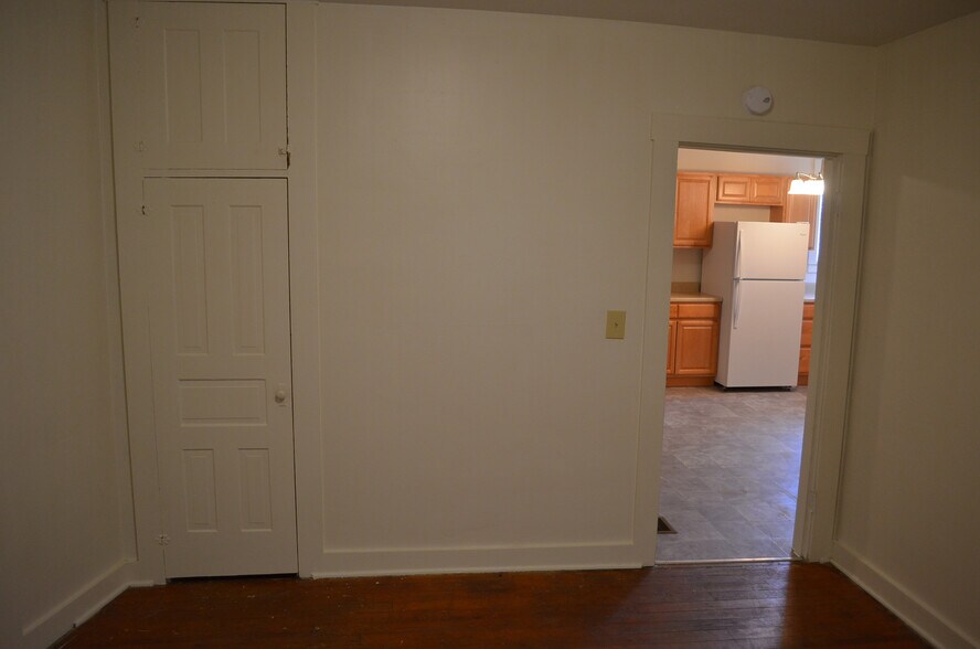 Building Photo - 48 Converse St