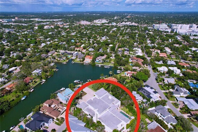 Building Photo - 1347 Harbor Dr