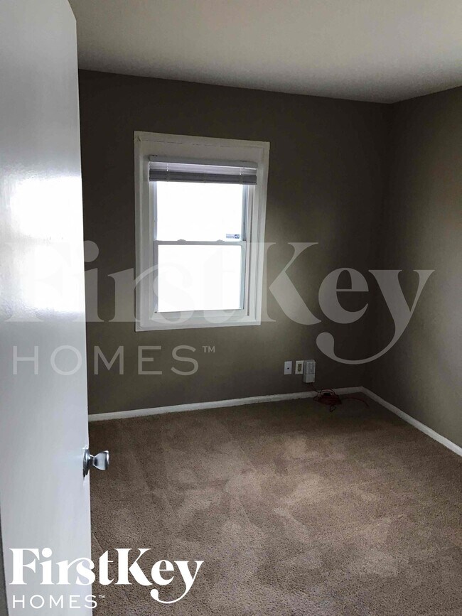 Building Photo - 8509 Lenna Ct