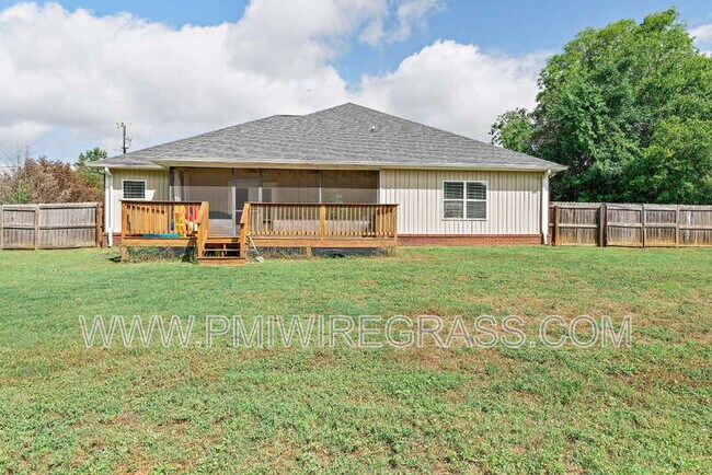 Building Photo - 486 Co Rd 722