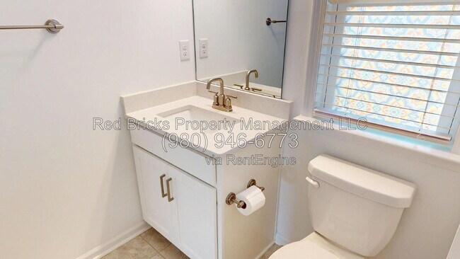 Building Photo - 13248 Chopin Ridge Rd