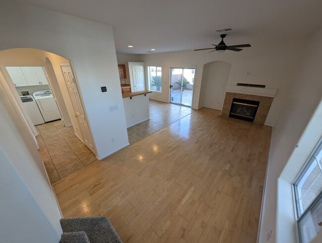 Building Photo - 205 Heiple Ct