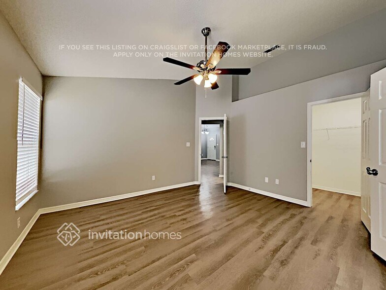 Building Photo - 10600 Sandridge Ct