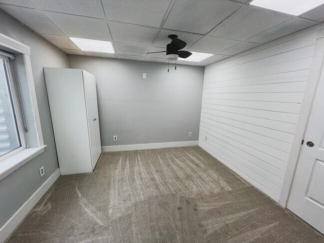 Building Photo - 241 N Downy Dr