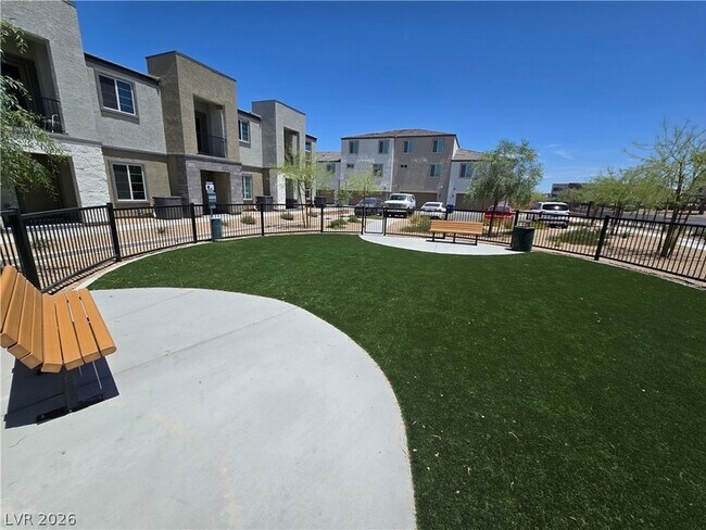 Building Photo - 6271 Runestone St