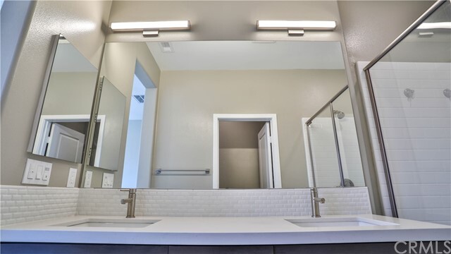 Building Photo - 11044 Enliven Dr