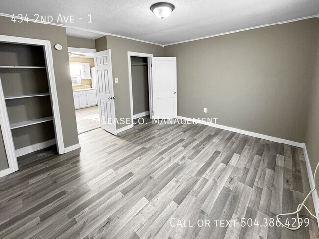 Building Photo - 434 2nd Ave