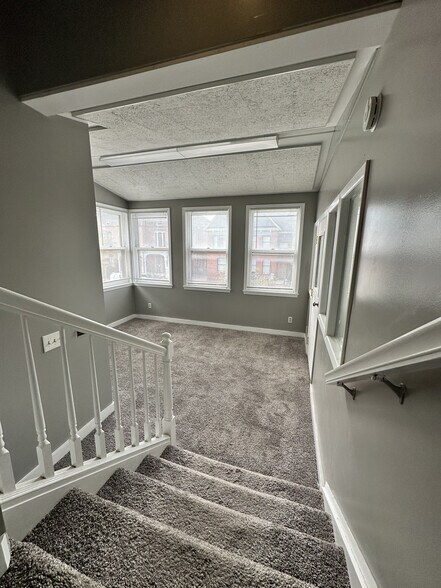 Sitting Area Outside Bedroom 3 - 437 Franklin St