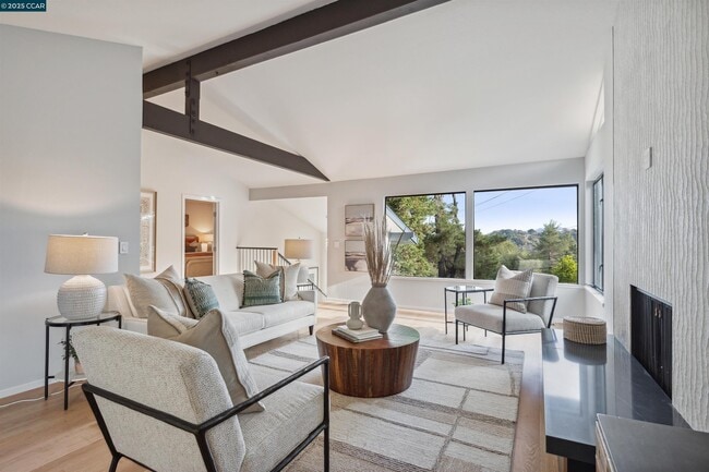 Building Photo - 4104 El Nido Ranch Rd