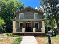 Building Photo - Historic Neighborhood - 3 BR / 1.5 BA