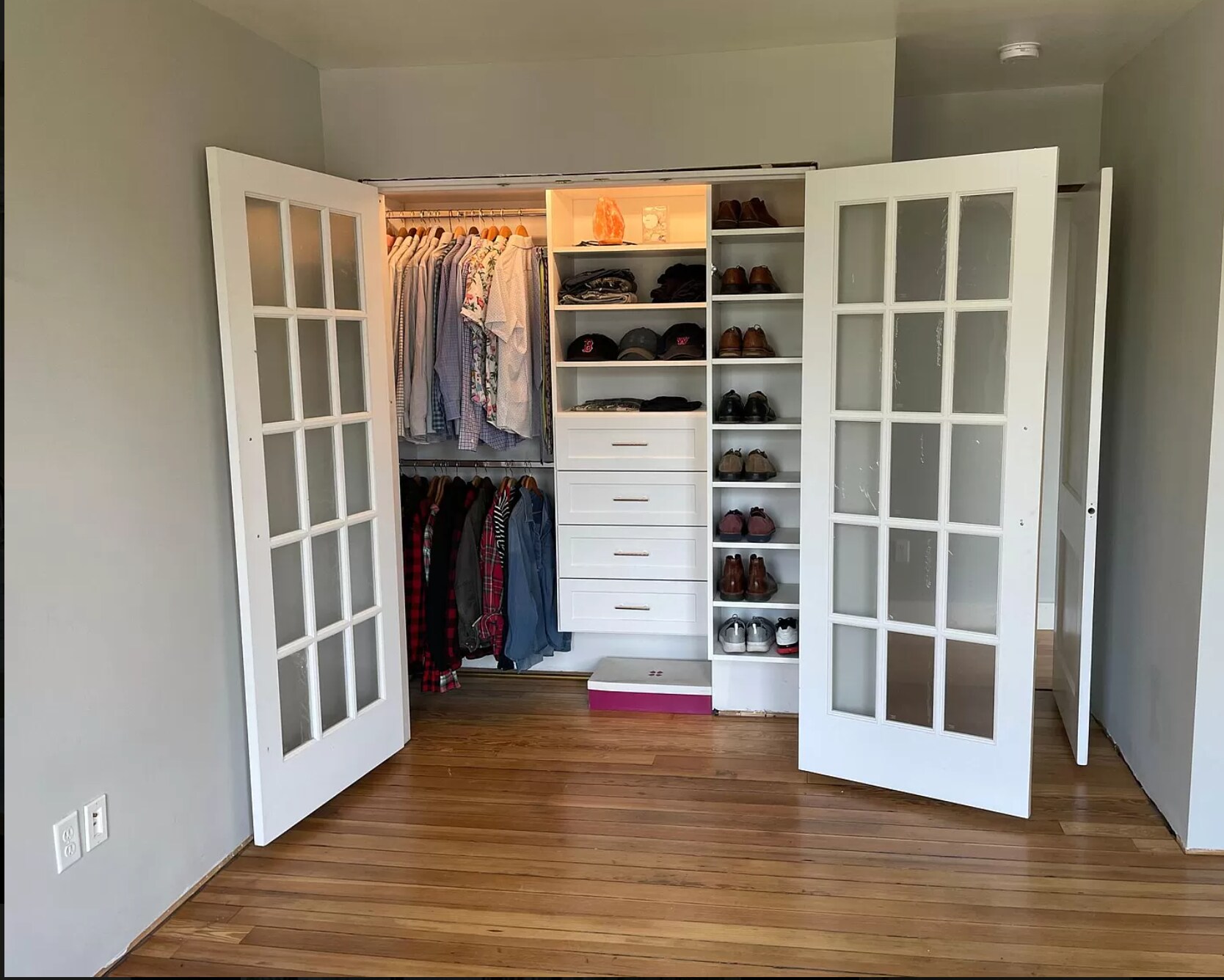 Building Photo - 10 Lowell St