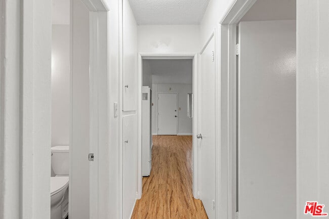 Building Photo - 2701 S Peck Ave