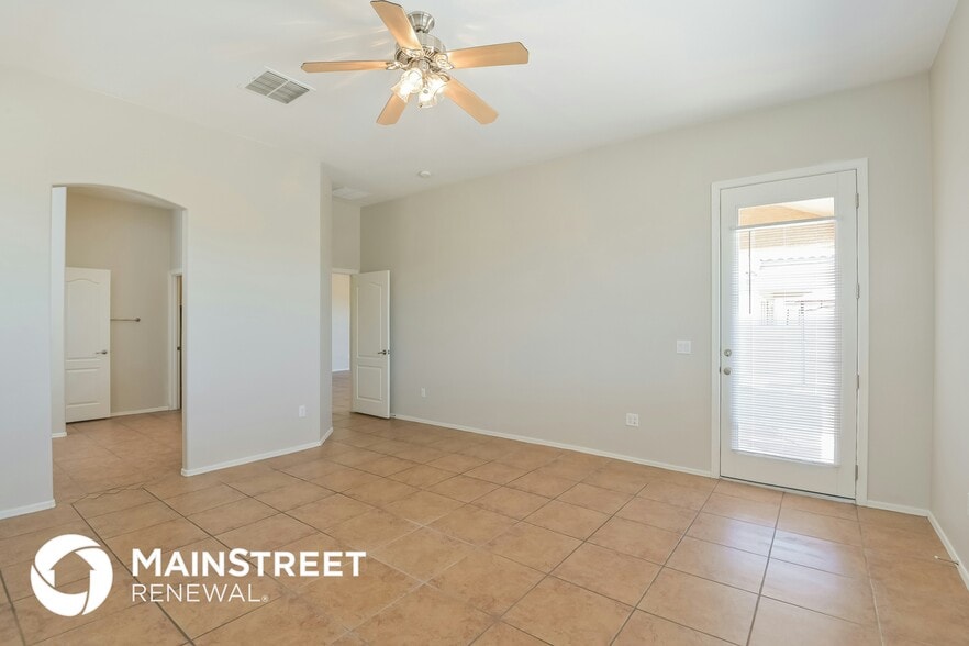 Building Photo - 7577 S Granite Hill Dr