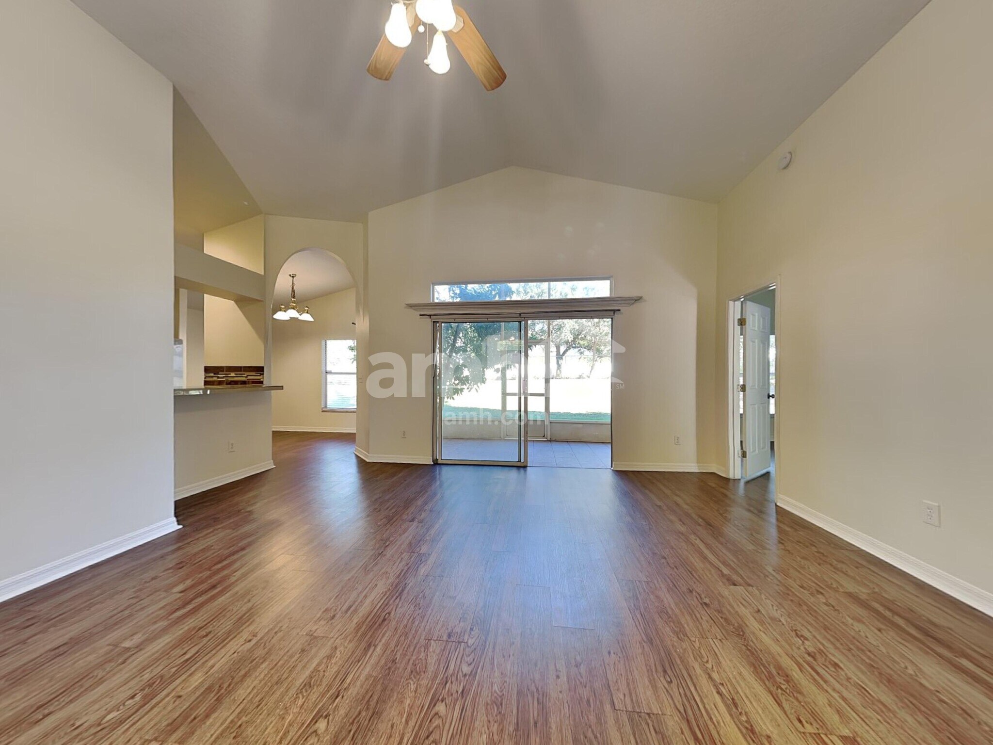 Building Photo - 1028 Chelsea Parc Dr