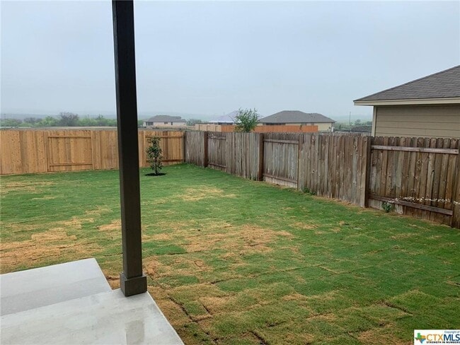 Building Photo - 161 Gray Wolf Dr