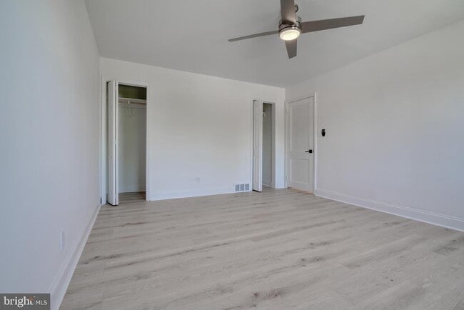Building Photo - 1722 Edgewood Rd