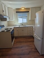 Building Photo - 708 Paul St