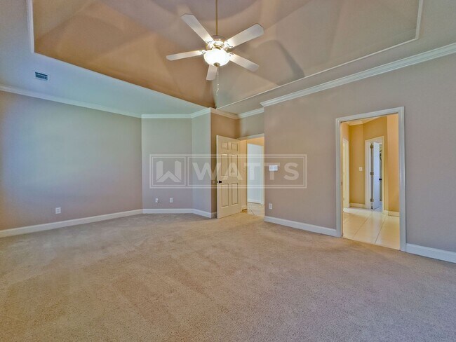 Building Photo - Spacious 3-Bed, 2-Bath Riverchase Garden Home