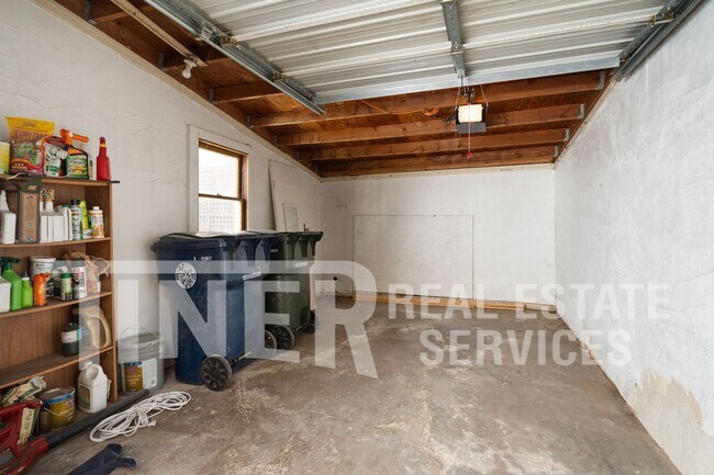 Building Photo - 1321 17th St