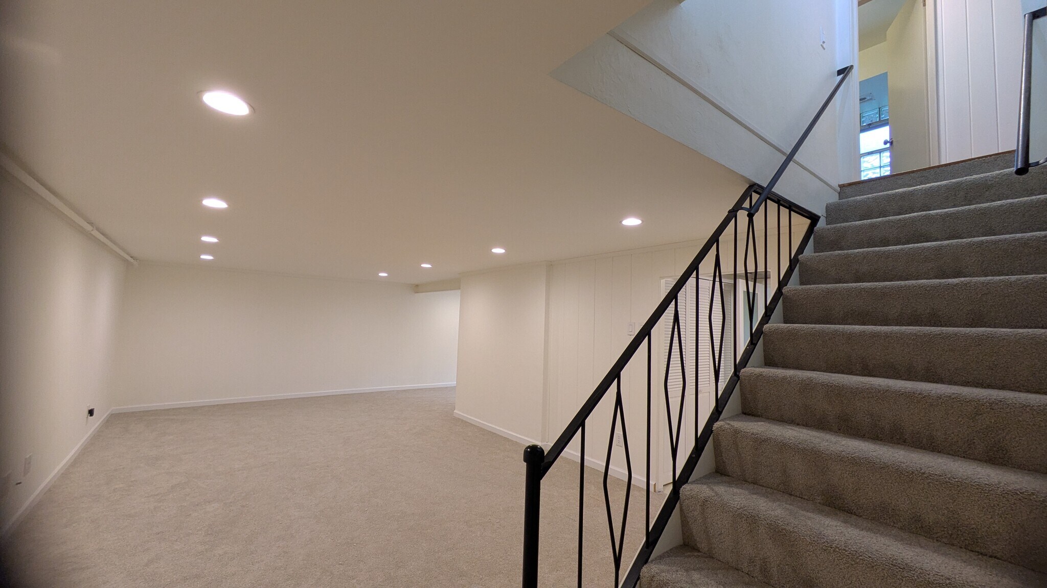 Building Photo - 65 Ridge Line Dr