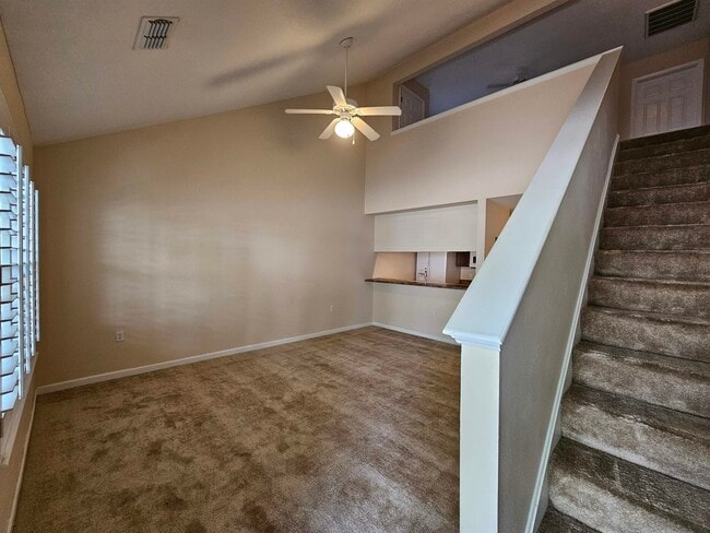 Building Photo - 2738 W Tharpe St