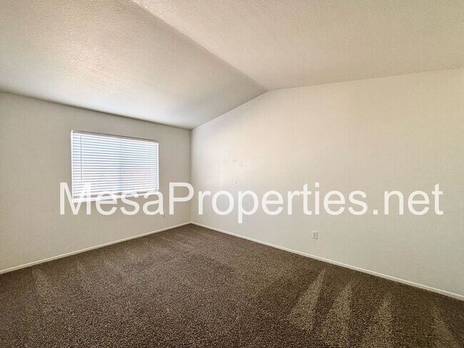 Building Photo - 16992 Lido Cir