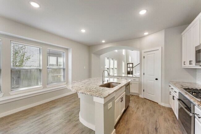 Building Photo - 254 Aster View Ct