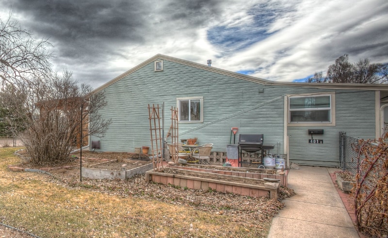 Building Photo - 401.5 Lilac Ln