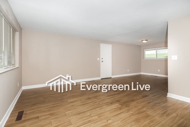 Building Photo - coming soon