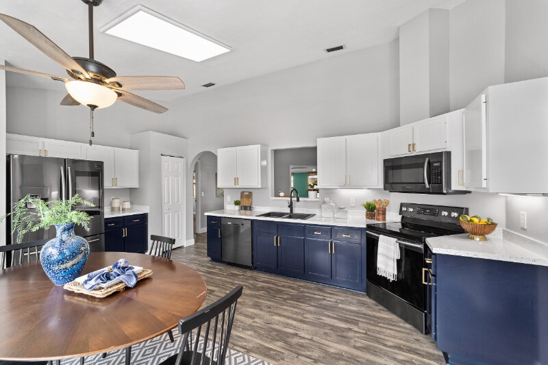 Building Photo - 1014 NW 90th Dr