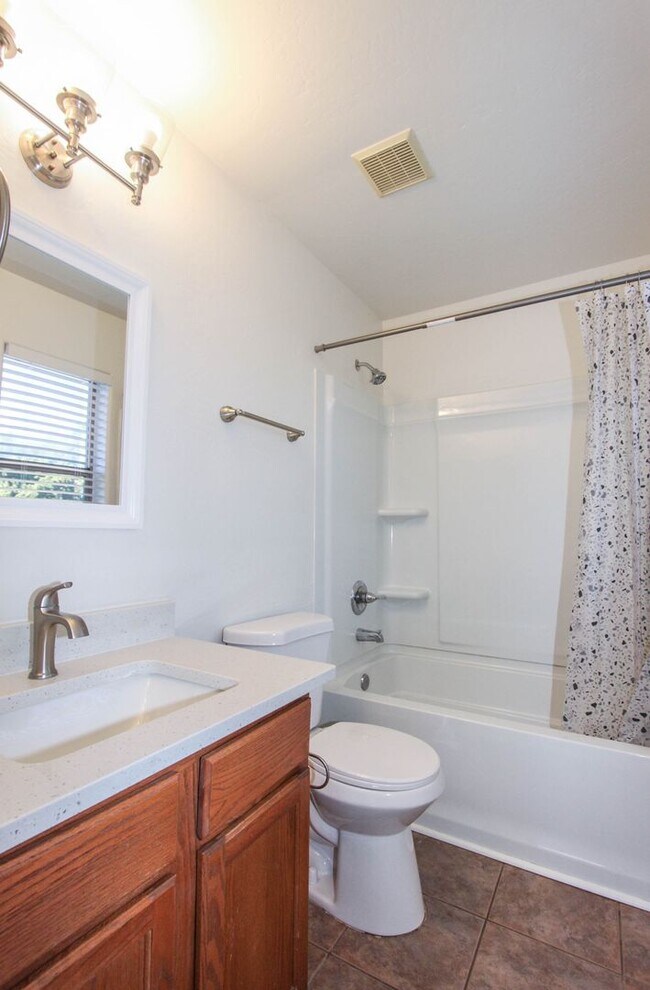 Building Photo - 4849 N Judy Ct