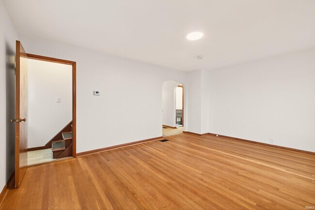 Building Photo - 201 W Church Ln